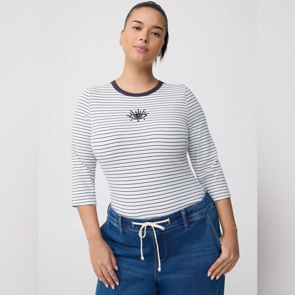 Torrid 3/4 Sleeve Fitted Super Soft Tee- Size 2X
